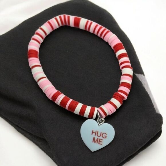 Candy Heart Hug Me Charm Bracelet Chalky Blue Valentine's Sweetheart Message New - Picture 1 of 2